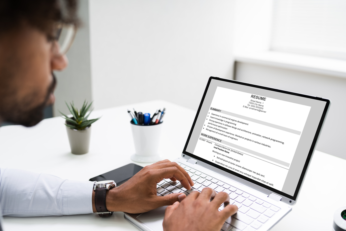 How to Tailor Your Resume for Different Life Sciences Roles